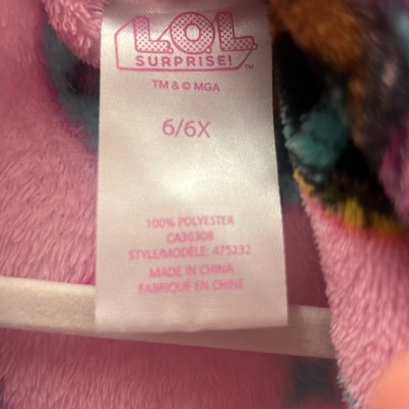 LOL Robe - Kids Size 6 - Picture 2 of 2